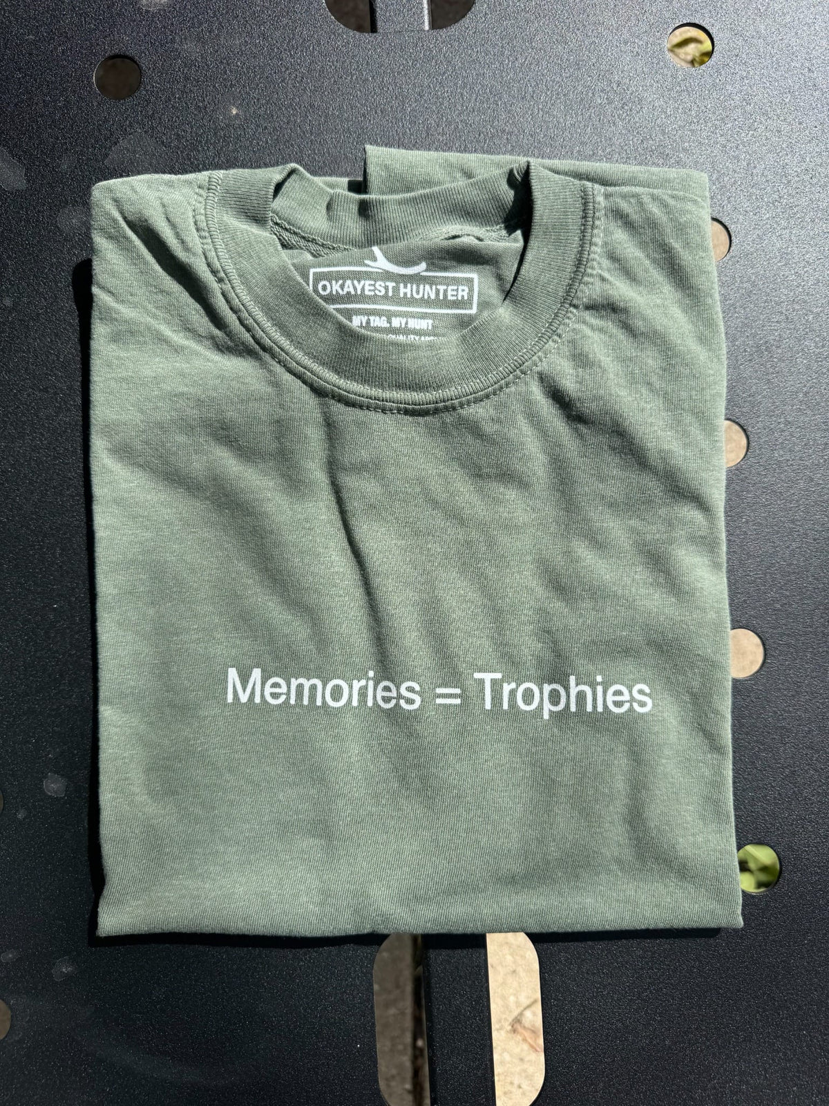 Memories equals Trophies Hunting T-Shirt in green Comfort Colors